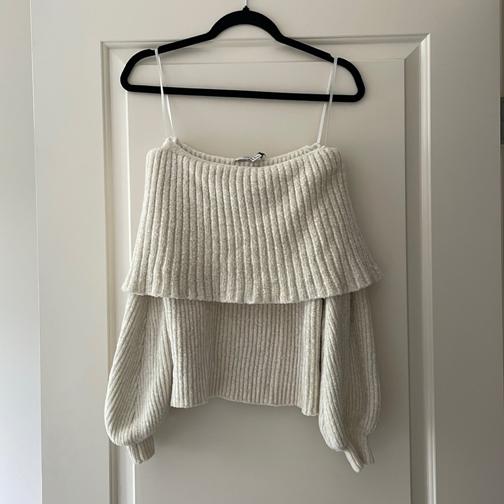 FOREVER 21 Off the Shoulder Velvet Sweater